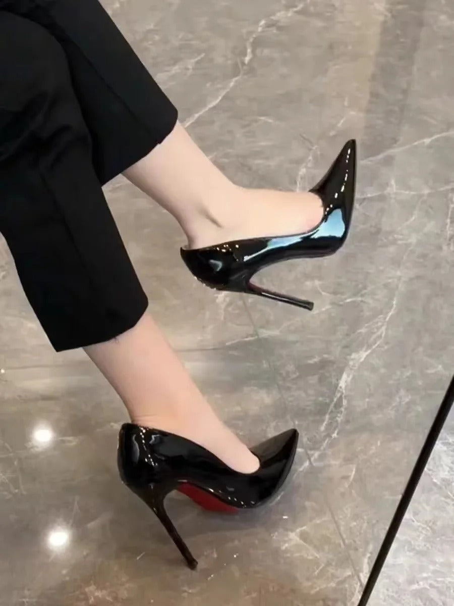 GIÀY CAO GÓT ĐẾ ĐỎ ĐÍNH ĐÁ MOBE